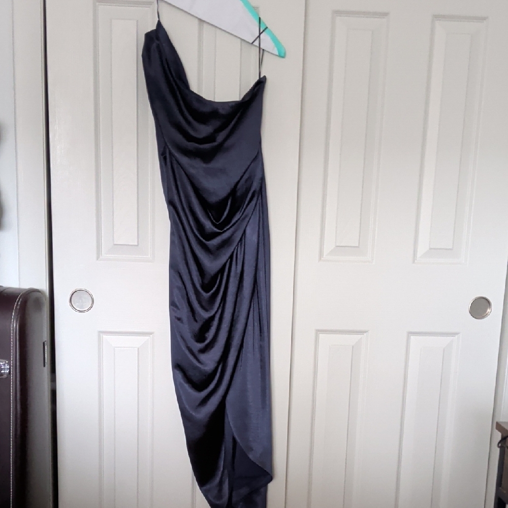 Elliatt One Shoulder Black Dress